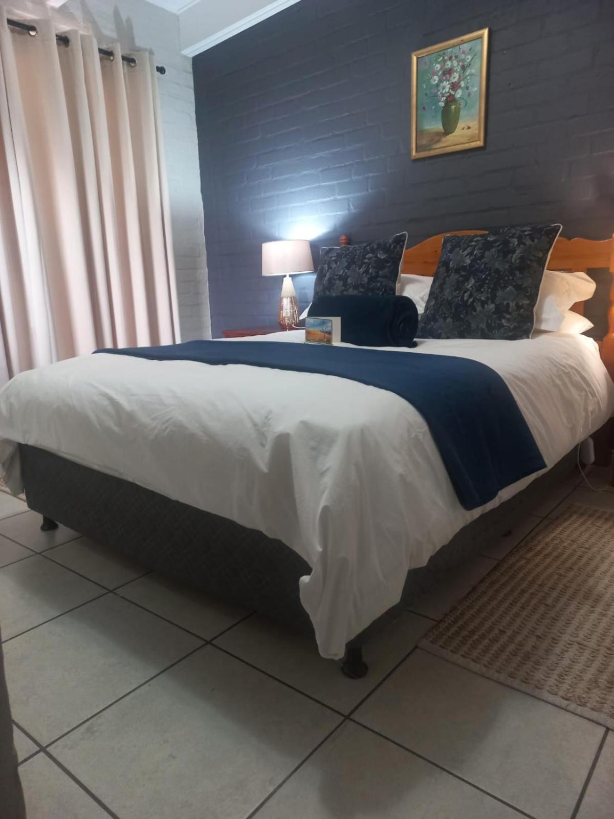 Hermanus 13 On 2Nd Guest Rooms Exterior foto